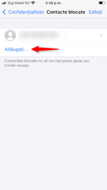 Butonul Adăugați un contact blocat în WhatsApp pentru iPhone