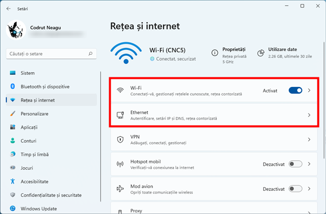Conexiuni de rețea Wi-Fi sau Ethernet